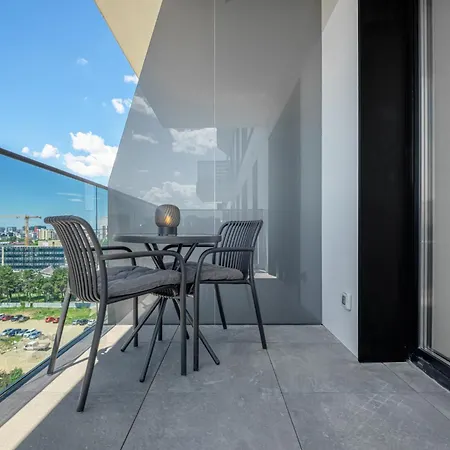 Apartment Luxury High-floor With Panoramic Views Bucharest